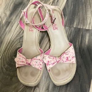Mudd Pink Floral Wedge Sandals - Size 8.5